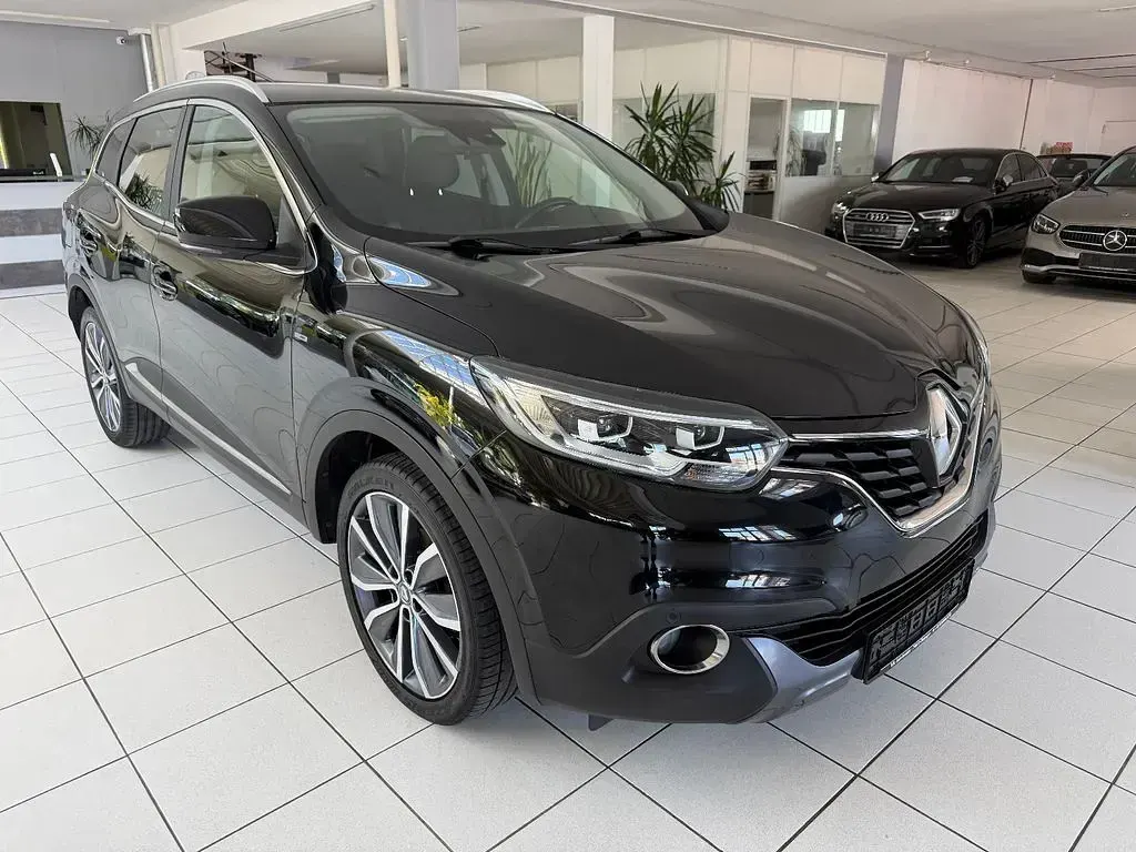 Używany Renault Kadjar Bose Edition 131 KM (96 kW) 2016 Czarny SUV