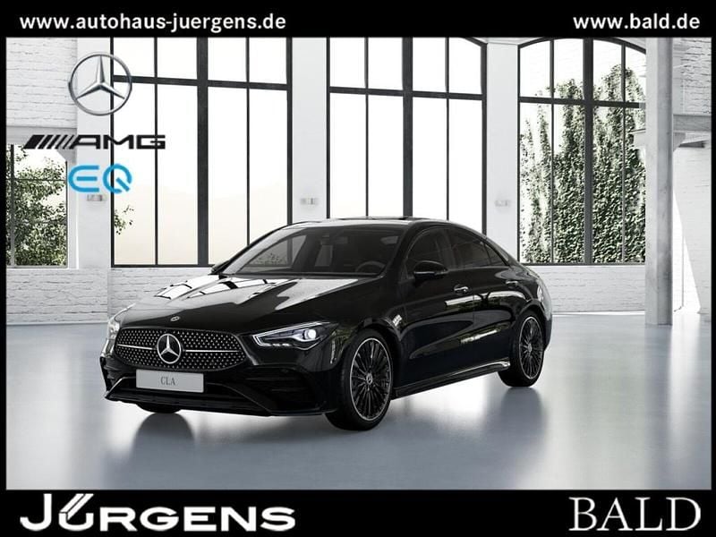 Schwarz kosmosschwarz metallic Gebraucht 2024 Mercedes CLA200 AMG Coupé | 39.480 € (Etwas zu teuer) - Bild 1/4