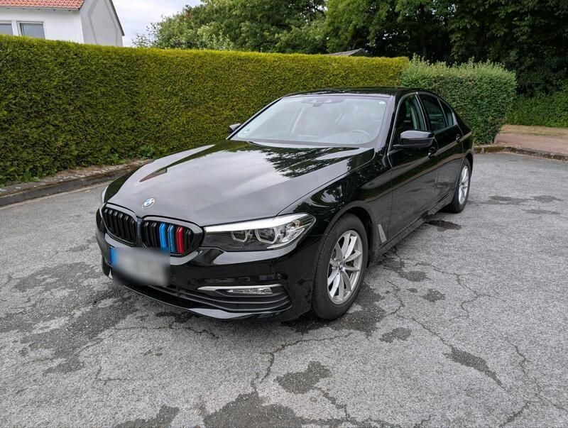 Schwarz Gebraucht 2017 BMW 520 M Sport Limousine | 24.999 € (Etwas zu teuer) - Bild 1/4