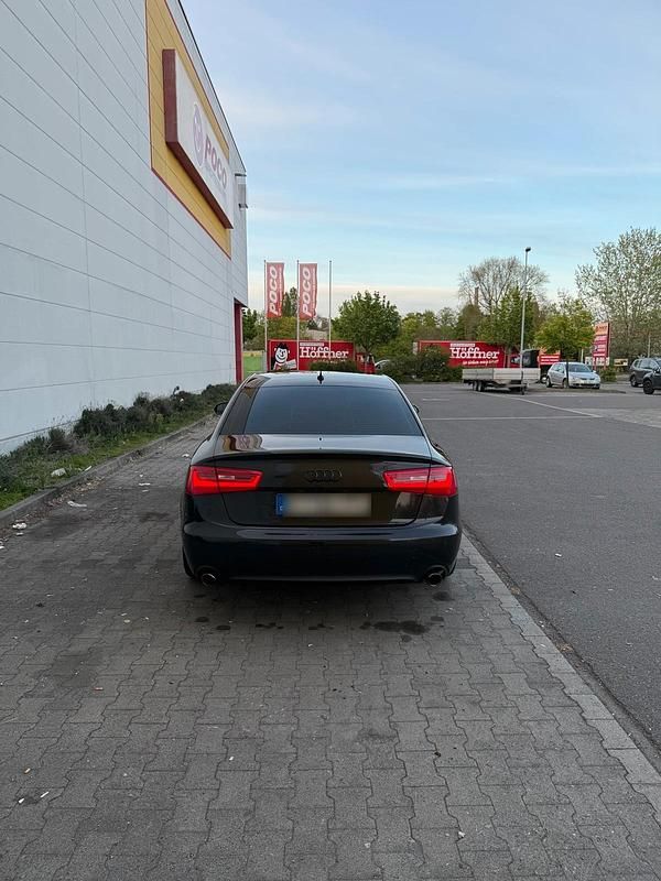 Gebraucht Audi A6 204 PS (150 kW) 2013 Grau Limousine