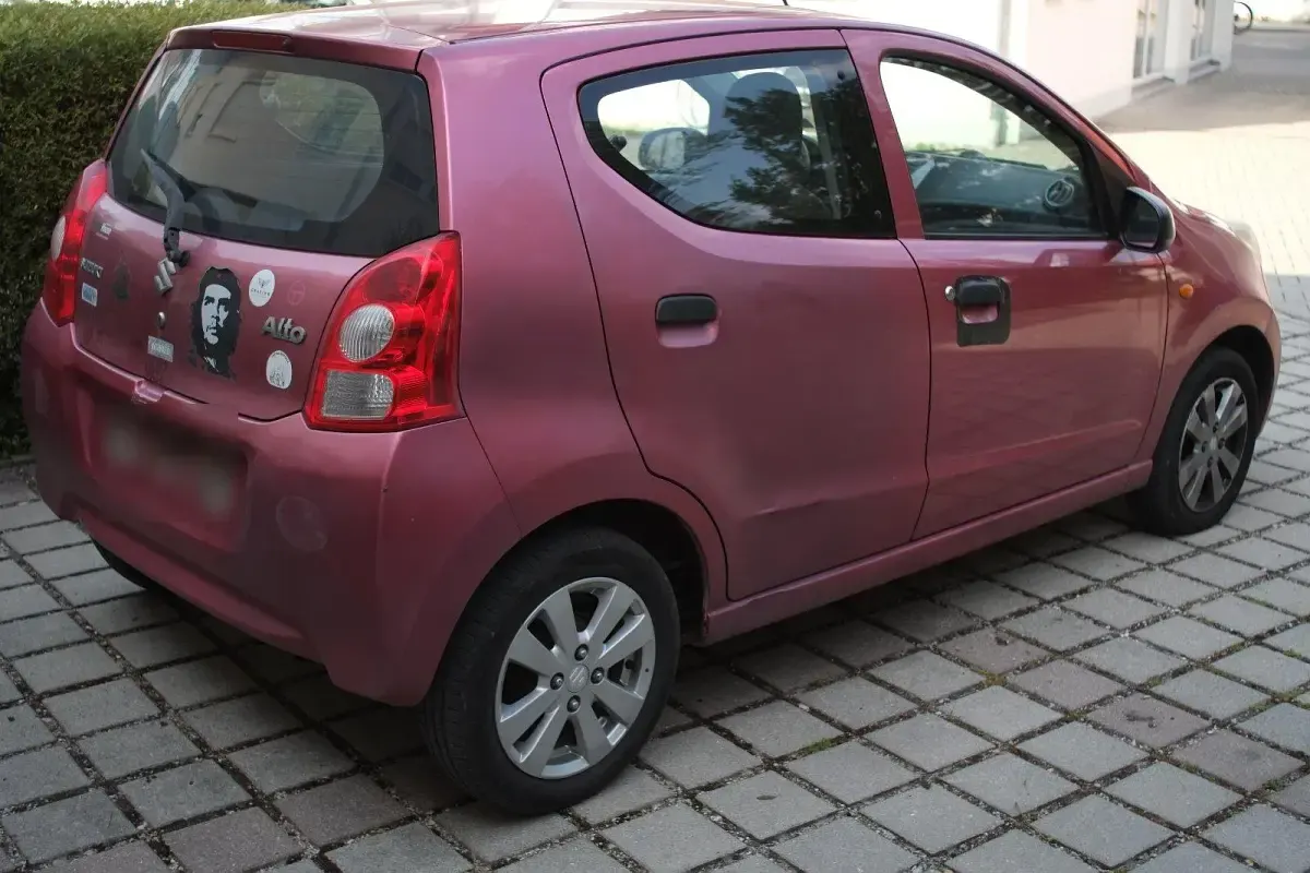 Gebraucht Suzuki Alto 68 PS (50 kW) 2009 Rot Kleinwagen