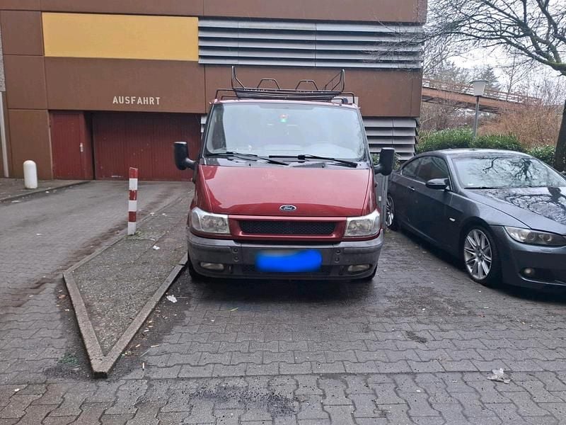 Gebraucht Ford Transit Nugget 100 PS (73 kW) 2002 Rot Van / Kleinbus