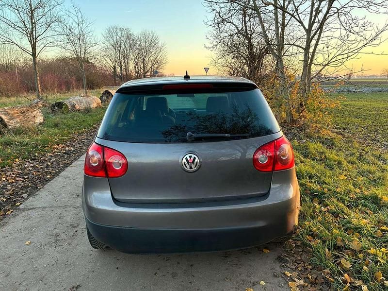 Gebraucht VW Golf IV 116 PS (85 kW) 2005 Grau Limousine