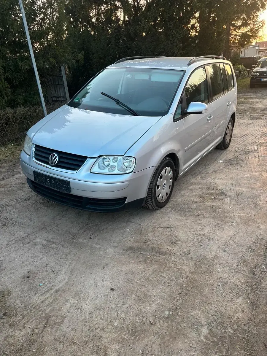 Gebraucht VW Touran 2003 Silber Van / Kleinbus