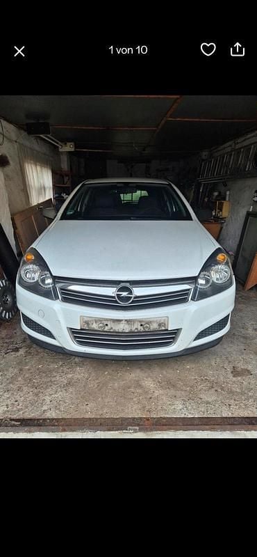 Gebraucht Opel Astra 110 PS (80 kW) 2009 Weiß Kombi