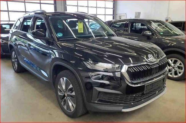 Schwarz Gebraucht 2022 Skoda Kodiaq Tour SUV | 32.750 € (Fairer Preis) - Bild 1/4
