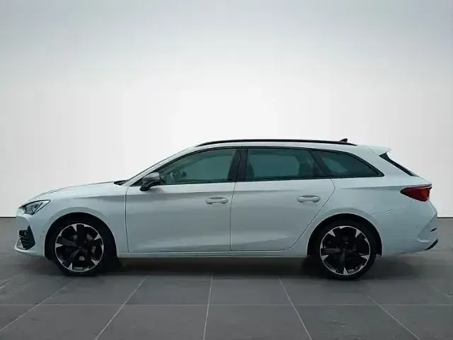 Gebraucht Cupra Leon 150 PS (110 kW) 2024 Weiß Limousine
