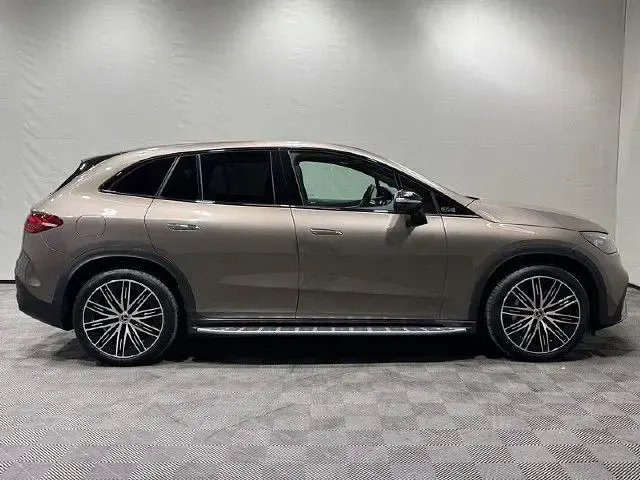 Gebraucht Mercedes EQE300 180 kW (245 PS) 2025