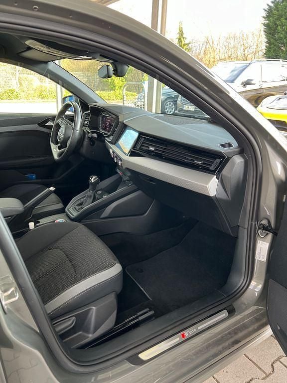 Gebraucht Audi A1 Sportback Ambiente 200 PS (147 kW) 2019 Grau Kleinwagen