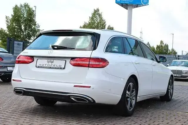 Gebraucht Mercedes E200 184 PS (135 kW) 2018 Weiß Limousine