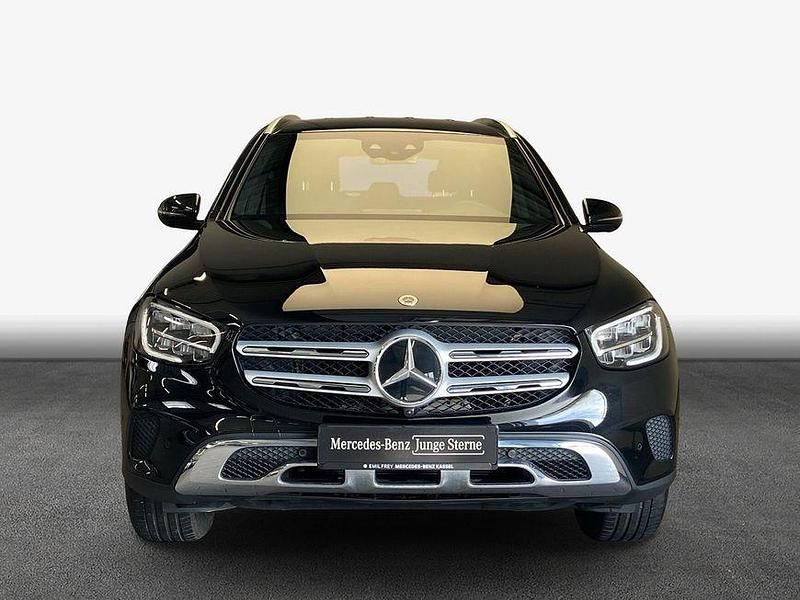 Gebraucht Mercedes GLC300e Exclusive 306 PS (225 kW) 2021 Obsidianschwarz metallic SUV