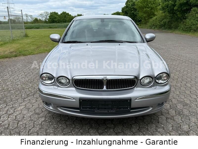 Second-hand Jaguar X-type 156 CP (114 kW) 2002 Argintiu Berlinǎ