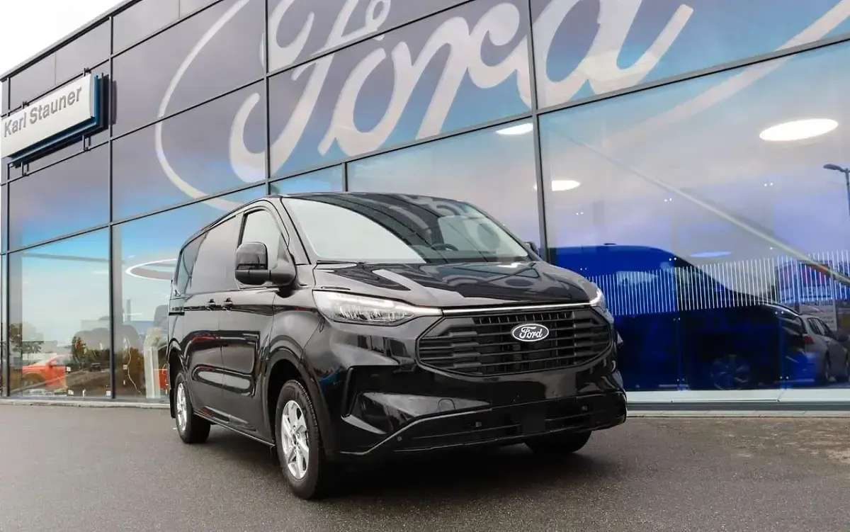 Neu Ford Transit Custom Limited 232 PS (170 kW) 2026 Frozen white Pickup