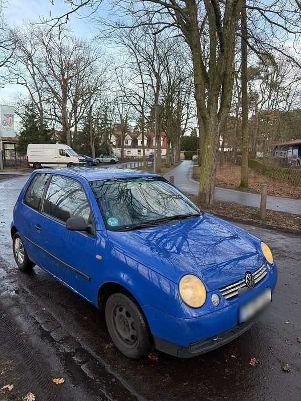 Blau Gebraucht 2000 VW Lupo Kleinwagen | 250 € (Superpreis) - Bild 1/4