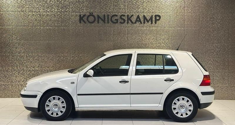 Gebraucht VW Golf IV 102 PS (75 kW) 2003 Weiß Limousine