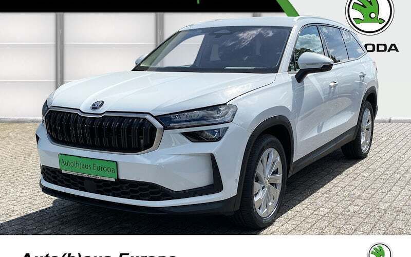 Moonwei~ perleffekt Gebraucht 2024 Skoda Kodiaq Selection SUV | 42.590 € (Fairer Preis) - Bild 1/4