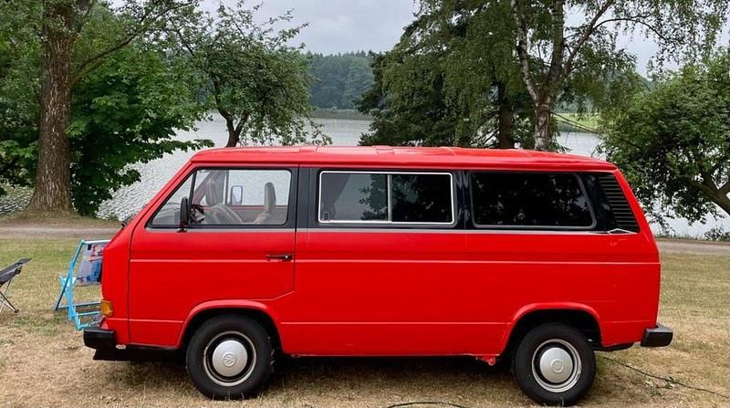Rot Gebraucht 1986 VW T3 Van | 17.800 € - Bild 1/4