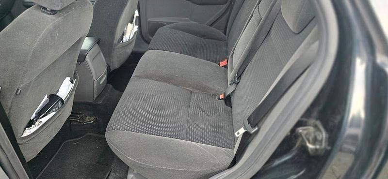 Gebraucht Ford Focus Ghia 145 PS (106 kW) 2005 Schwarz Limousine