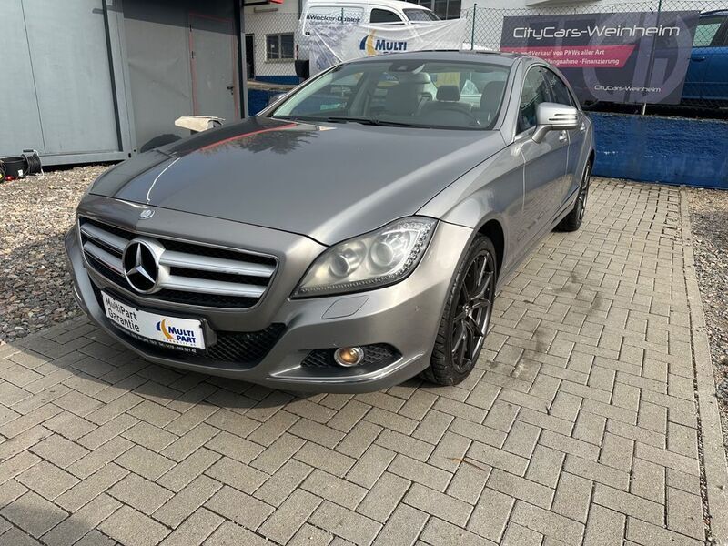 Silber Gebraucht 2012 Mercedes CLS350 Limousine | 13.950 € (Guter Preis) - Bild 1/4