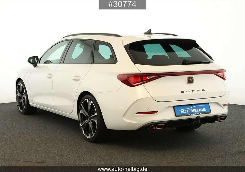 Gebraucht Cupra Leon VZ 245 PS (180 kW) 2022 Weiß Kombi