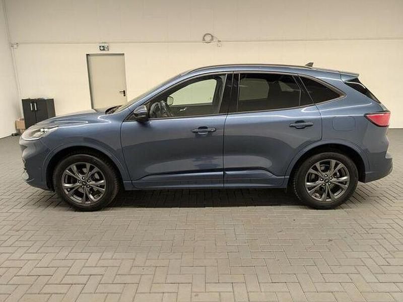 Gebraucht Ford Kuga ST-Line X 190 PS (139 kW) 2020 Blau (chromablaumet.) SUV