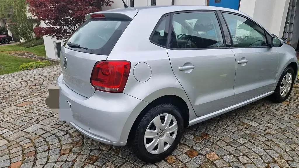 Gebraucht VW Polo Trendline 69 PS (50 kW) 2011 Silber Kleinwagen