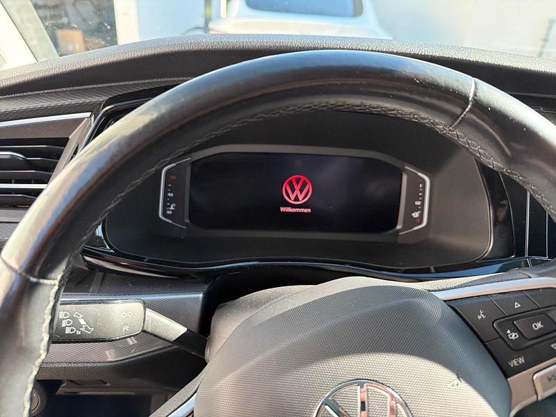 Używany VW T6.1 204 KM (150 kW) 2021 Biały Van