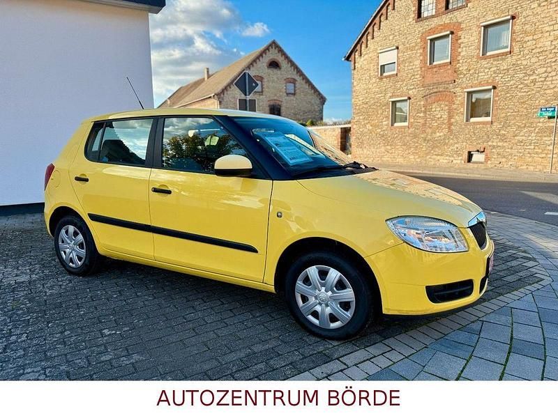 Gebraucht Skoda Fabia 60 PS (44 kW) 2008 Gelb Limousine