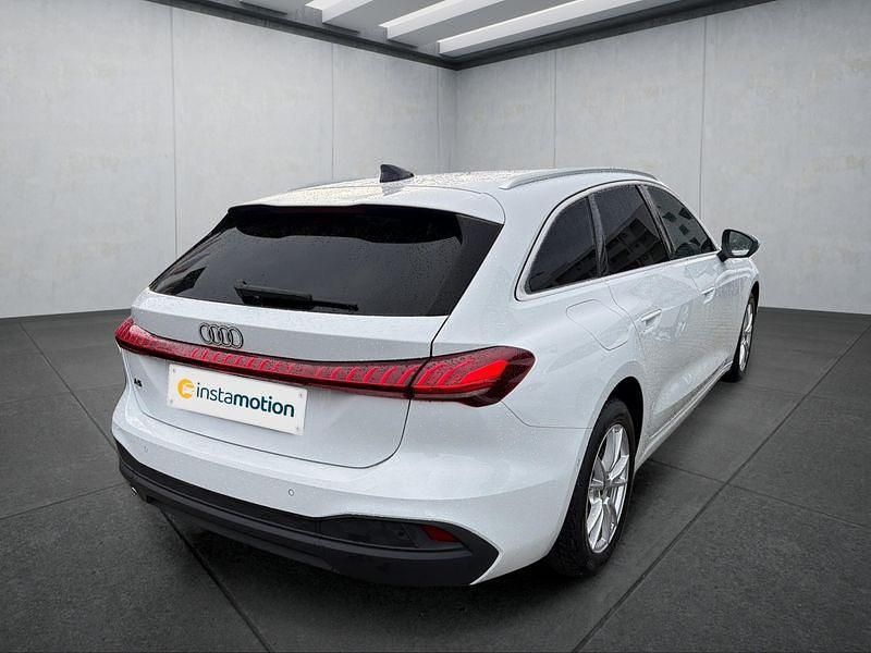 Second-hand Audi A5 204 CP (150 kW) 2025 Alb Break