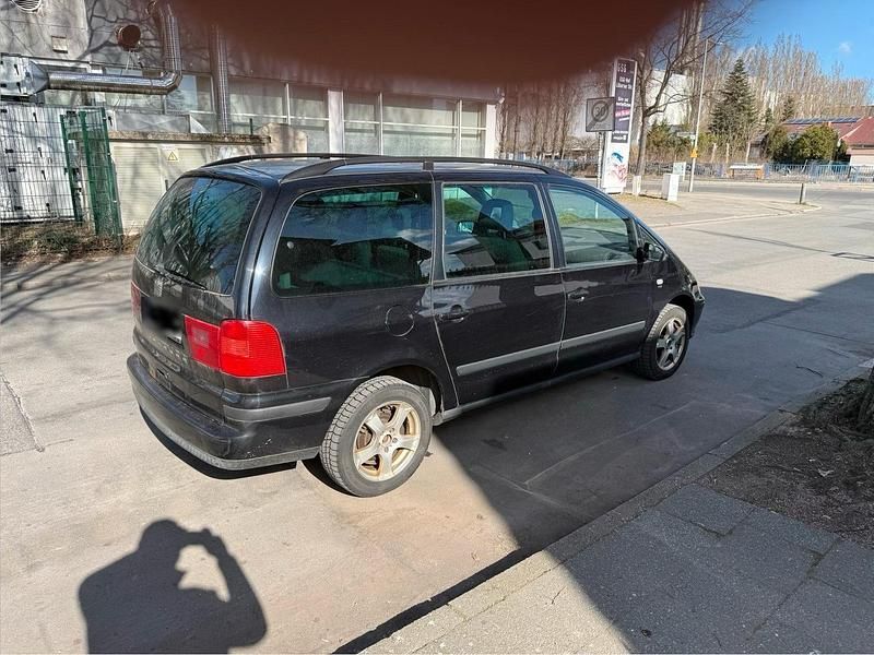 Gebraucht Seat Alhambra 116 PS (85 kW) 2008 Schwarz Van / Kleinbus