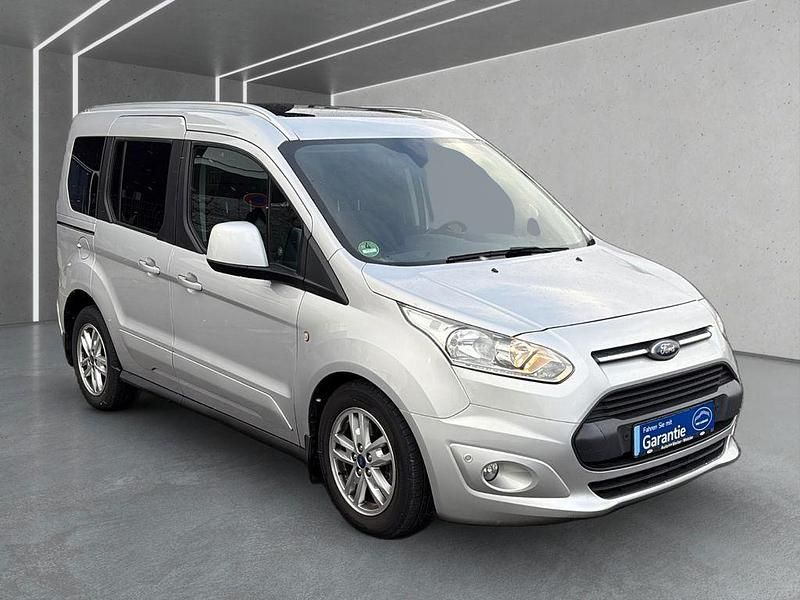 Gebraucht Ford Tourneo Connect Titanium 120 PS (88 kW) 2018 Silber Van / Kleinbus