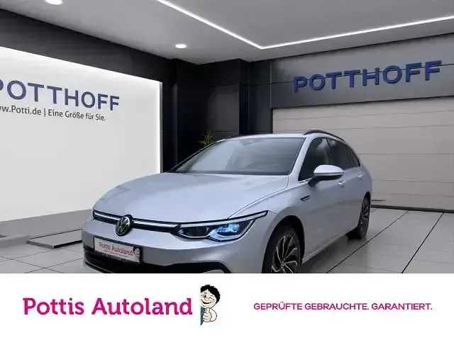 Gebraucht VW Golf VIII Style 150 PS (110 kW) 2024 Kombi