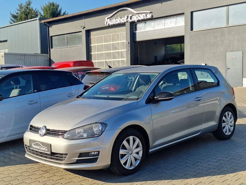 Silber Gebraucht 2013 VW Golf VII Limousine | 7.999 € (Fairer Preis) - Bild 1/4