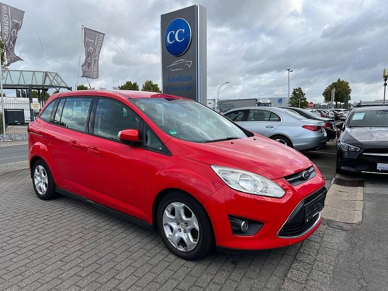 Rot Gebraucht 2011 Ford Grand C-Max Trend Van / Kleinbus | 4.500 € (Fairer Preis) - Bild 1/3