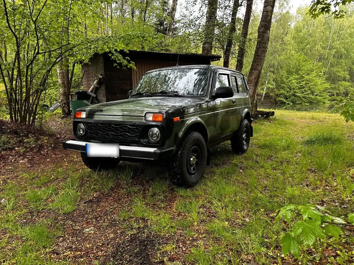 Brugt Lada niva 83 HK (61 kW) 2021 Grøn SUV