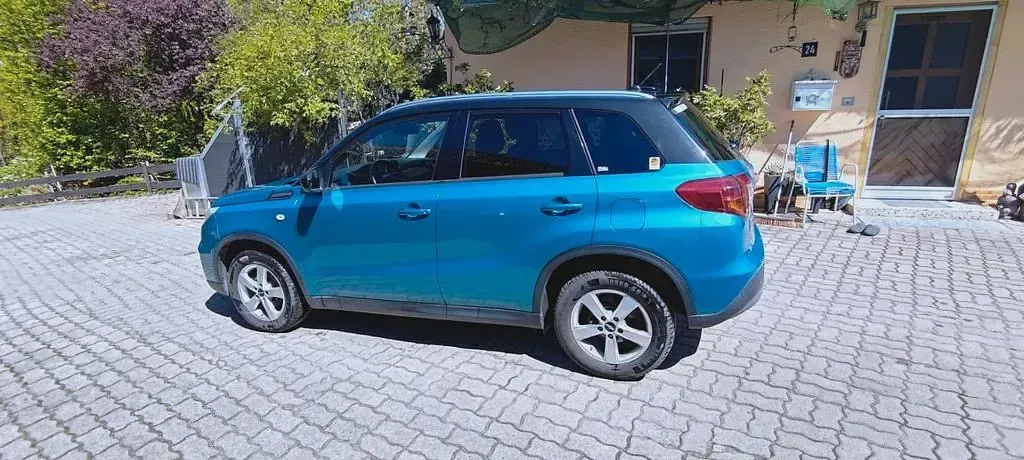 Gebraucht Suzuki Vitara Comfort 120 PS (88 kW) 2015 Blau SUV