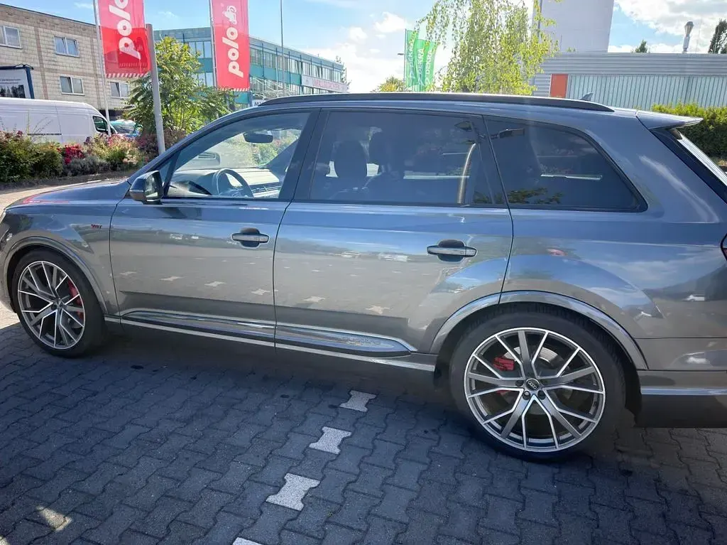 Gebraucht Audi SQ7 Sport 435 PS (319 kW) 2017 Grau SUV