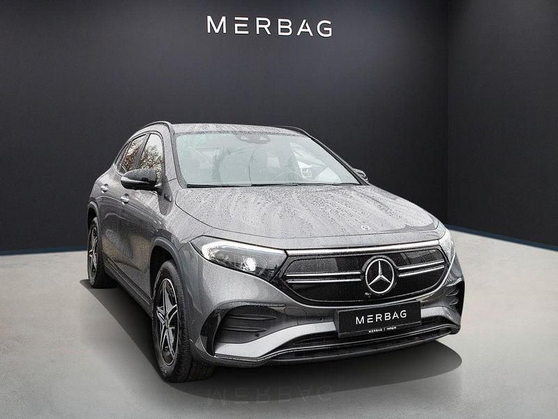 Gebraucht Mercedes EQA300 AMG 167 kW (228 PS) 2022 Metalliclack mountaingrau SUV