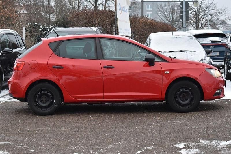 Gebraucht Seat Ibiza Reference 69 PS (50 kW) 2013 Rot Limousine