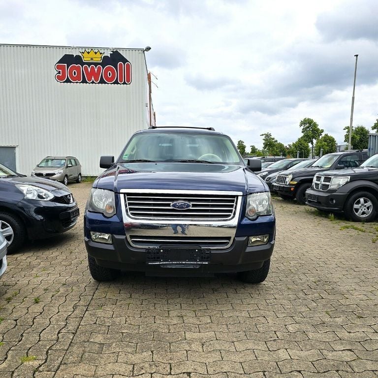 Blau Gebraucht 2006 Ford Explorer XLT SUV | 6.450 € (Fairer Preis) - Bild 1/4