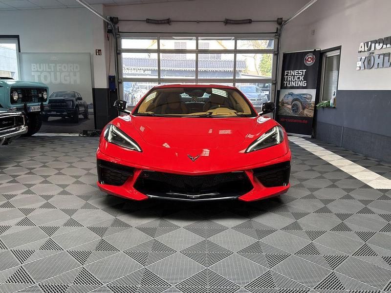Neu Corvette C8 481 PS (353 kW) 2025 Rot Coupé