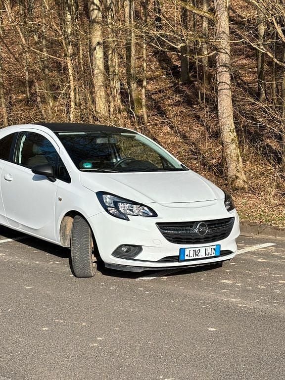 Gebraucht Opel Corsa Edition 101 PS (74 kW) 2017 Weiß Kleinwagen
