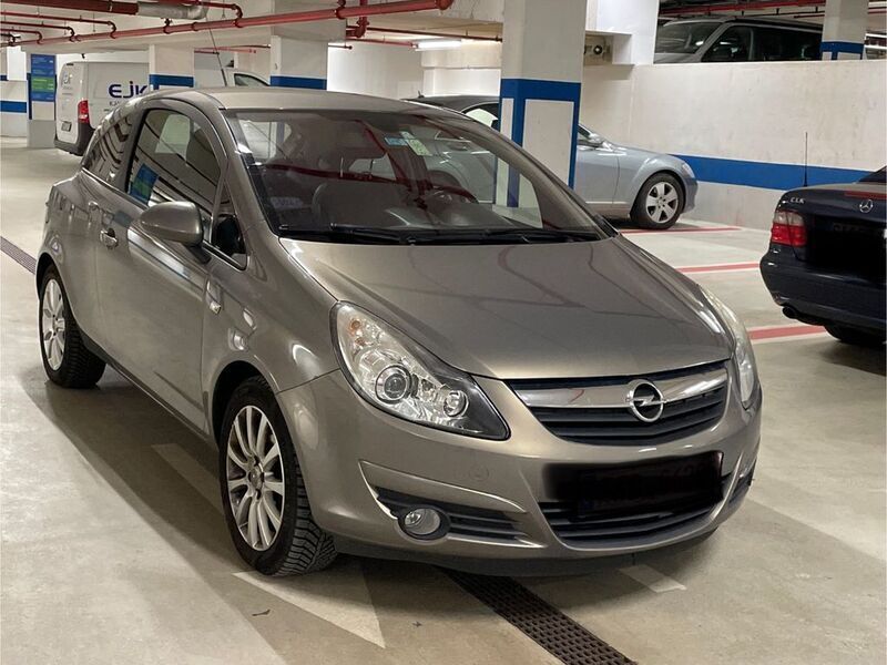 Grau Gebraucht 2010 Opel Corsa Innovation | 2.480 € (Guter Preis) - Bild 1/4