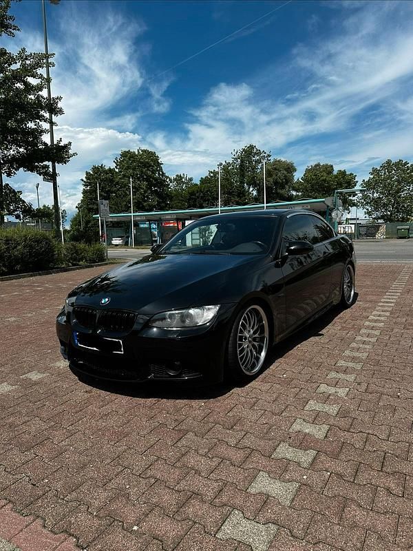 Gebraucht BMW 335 Cabriolet 306 PS (225 kW) 2007 Schwarz Cabrio