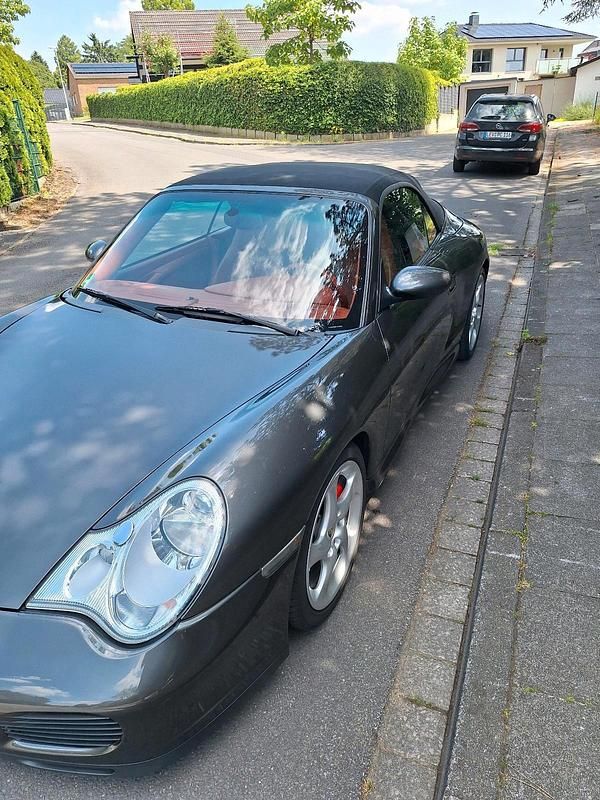 Gebraucht Porsche 996 320 PS (235 kW) 2004 Grau Cabrio