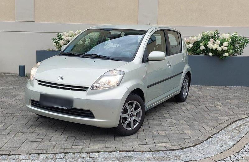 Gold Gebraucht 2007 Daihatsu Sirion Kleinwagen | 2.350 € (Guter Preis) - Bild 1/4