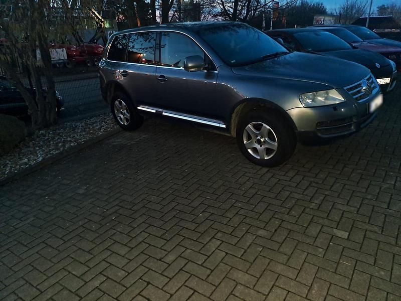 Gebraucht VW Touareg 174 PS (127 kW) 2005 Grau SUV