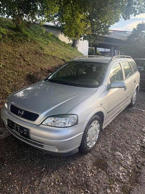 Silber Gebraucht 2002 Opel Astra Selection Kombi | 700 € (Guter Preis) - Bild 1/4