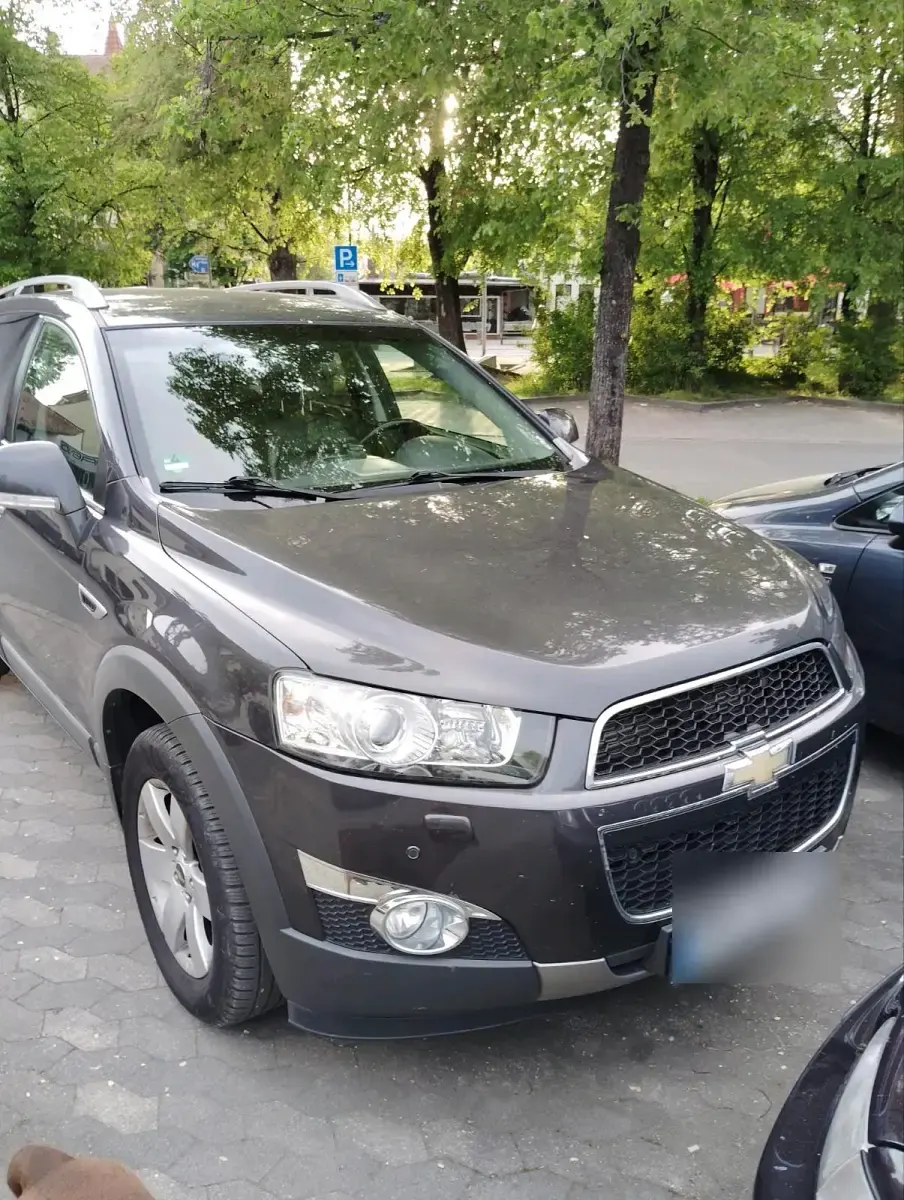 Gebraucht Chevrolet Captiva 163 PS (119 kW) 2013 Grau SUV