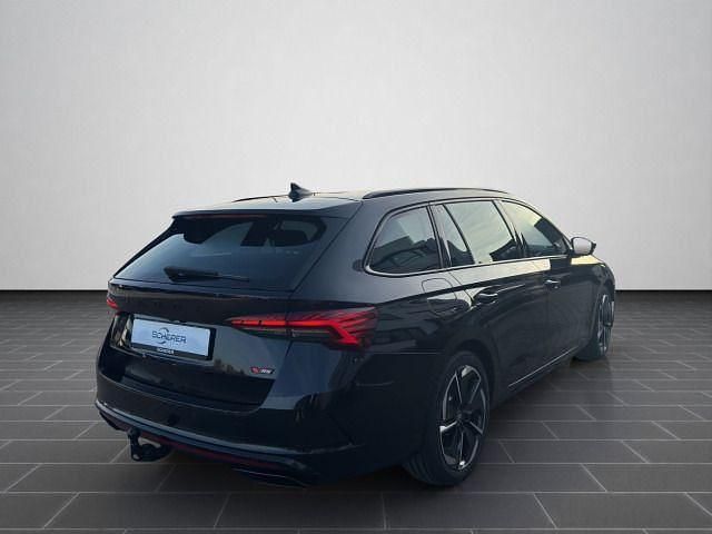 Neu Skoda Octavia RS 265 PS (194 kW) 2026 Grau Kombi